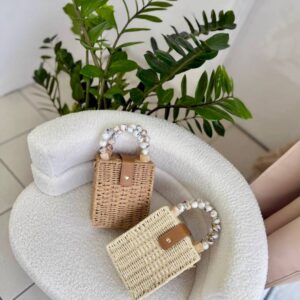 ISLA MINI